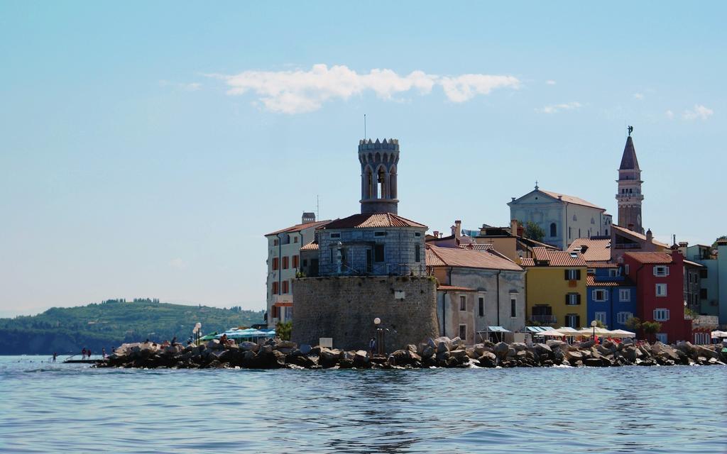 Apartma Tayana Piran - Parking Included !!! Buitenkant foto